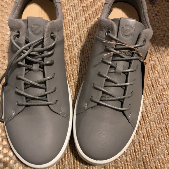 SALE! ECCO women’s corksphere sneaker gray leather/suede - Picture 2 of 7